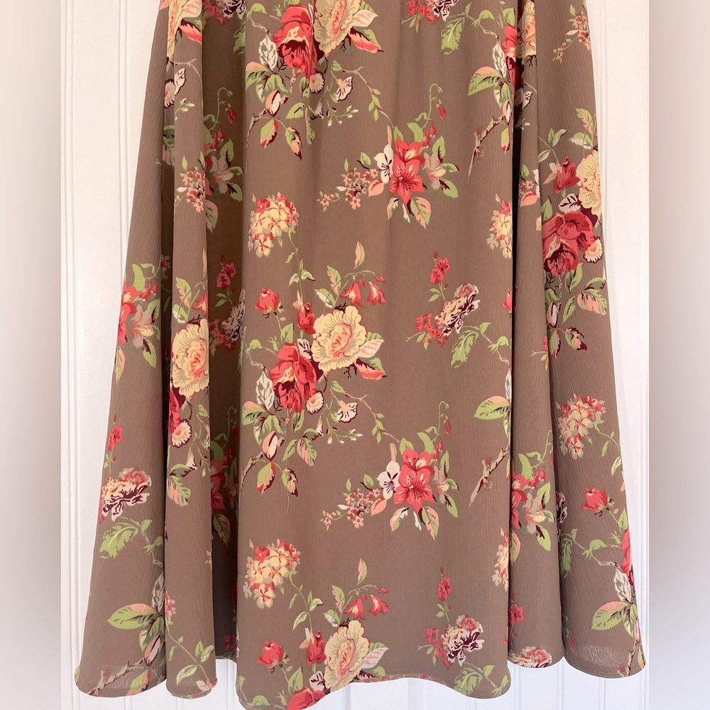 Brown Floral A-Line Maxi Skirt - Women's - Picture 3 of 12